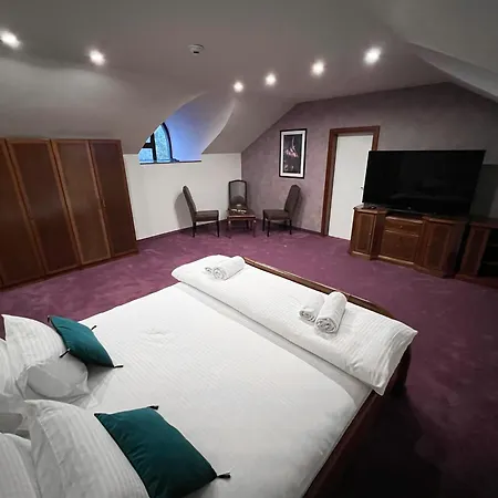 Hotel Laktasi 4*