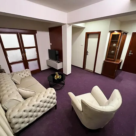 Hotel Laktasi Hotel